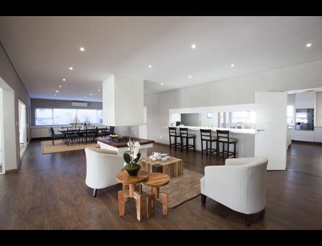 4 BEDROOM HOUSE SOLD IN GALLO MANOR